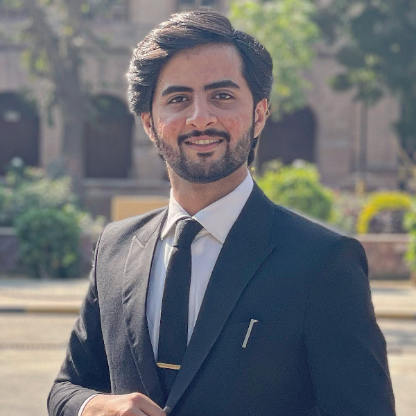 Advocate Sana U Hussain (Mohsin) Khichi