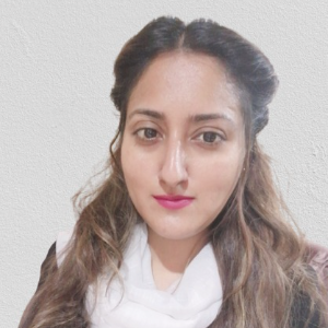 Advocate Hina  Ahmad